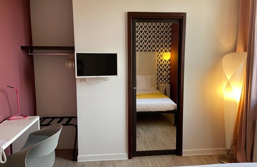 Biarritz Hotel | Mirano