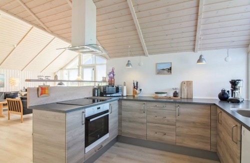 Grønhøj House | "Mirkka" - 1.5km from the sea by Interhome