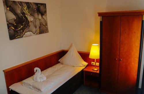 Langenfeld Hotel | Miros Restaurant Steakhaus Hotel