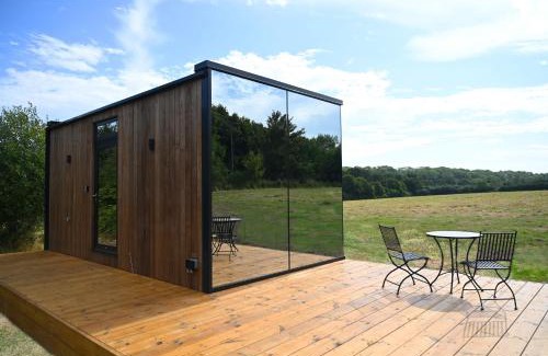 Saxmundham House | Mirror Houses Pound Farm - Meadow OOD