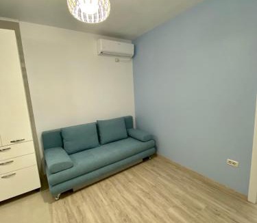 Constanta Apartment | Mirror Lake Apartments