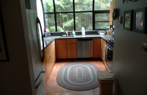 Lake Placid House | Mirror Lake Waterfront with Mountain and Lake Views, Sleeps 10.npermit # 200031
