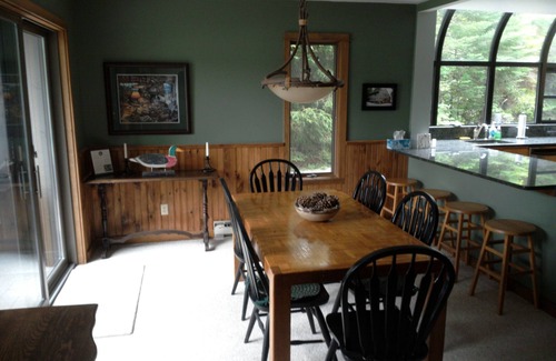 Lake Placid House | Mirror Lake Waterfront with Mountain and Lake Views, Sleeps 10.npermit # 200031