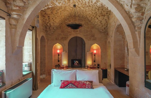 Artuklu Hotel | Mirsoum Han