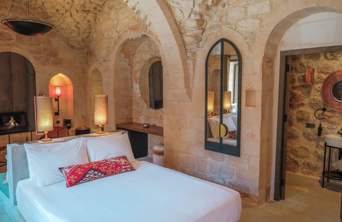 Artuklu Hotel | Mirsoum Han