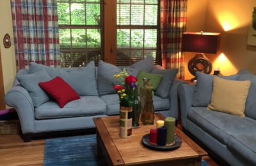 Cullowhee House | Misty Falls Hideaway