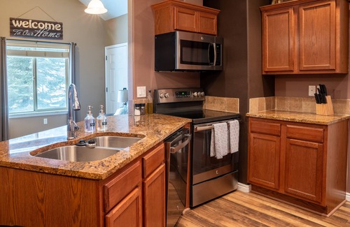 Donnelly House | Misty Mountain Townhouse