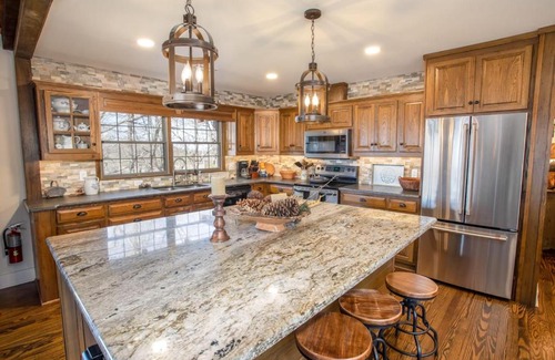 Blowing Rock House | Misty Ridge Lodge