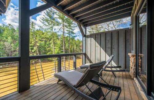 Morganton House | Misty Trail Lakehouse - Lake Blue Ridge Luxury Home - Private Dock Firepit