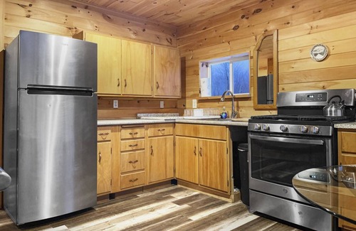 Rumney Cabin | Misty View
