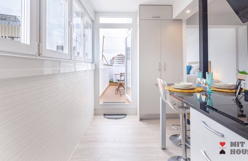 Cotos Apartment | MIT House Chamartin Terrace en Madrid