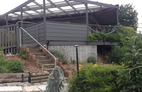 Mittagong House | Mittagong Villa Centrale- Sun-drenched Town Views