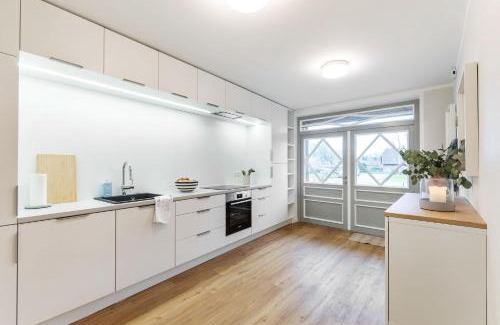 Daenschendorf House | Mittenmang