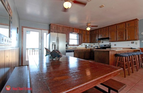 Southpointe House | Mitts-issippi - Charming 4br/2ba Gulf Front Home, Sleeps 10
