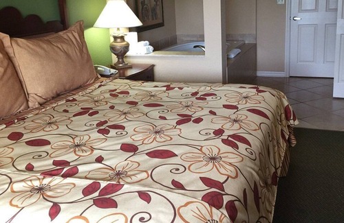 Weston Resort | Mizner Place at Weston Town Center Fl