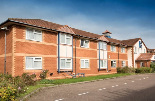 Deanshanger Hotel | MK Hotel