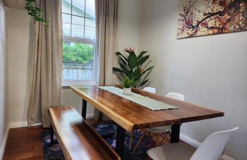 Lower Hutt House | MKM Villa - Cozy House in Central Lower Hutt