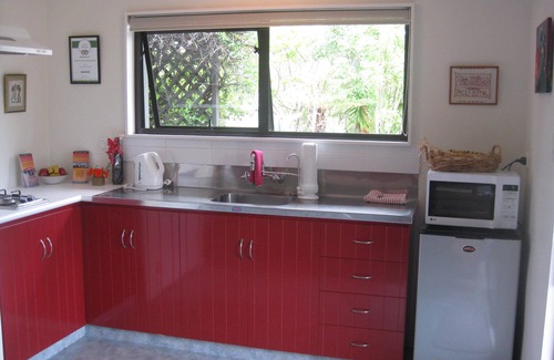 Ohope Bed & Breakfast | Moanarua Beach Cottage
