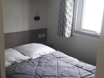 Saint-Julien-en-Born House | Mobil-home Camping Les Dunes De Contis
