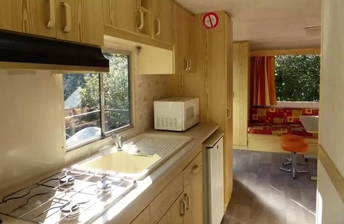 Brousses-et-Villaret House | Mobil-Home Standard 25m² 2 bedrooms - semi-covered terrace 4 people