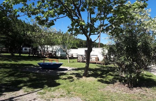Villeveyrac House | Mobil-home | Premium | 2 Bedrooms | 4/6 persons | Raised terrace | A/C