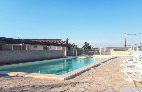 Villeveyrac House | Mobil-home | Premium | 2 Bedrooms | 4/6 persons | Raised terrace | A/C