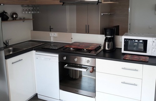Lattes House | Mobile home 40m ² any comfort, terrace 28m², CLIM, LV, LL, TV on large ground