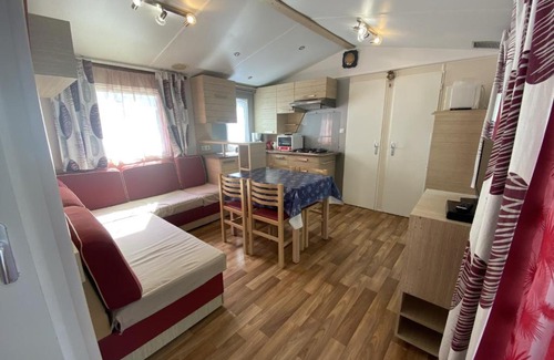 Fouras House | Mobile Home Confort à 20m de la Plage avec Parking - 4 Pers., Camping Cadoret, Fouras - FR-1-709-53