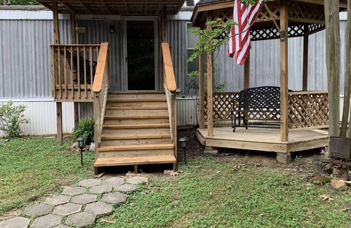 Springville House | Mobile home. Everything you need. Minutes to water
