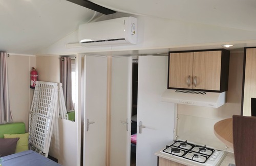 Vic-la-Gardiole House | Mobile home in a 4* campsite near the sea
