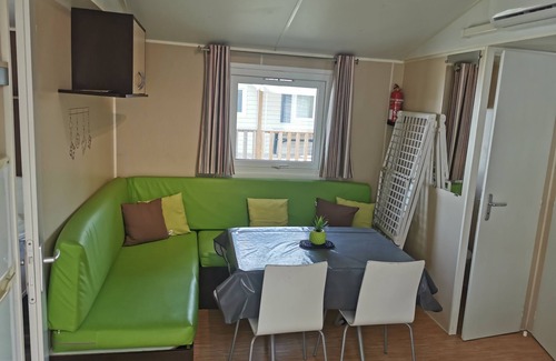 Vic-la-Gardiole House | Mobile home in a 4* campsite near the sea
