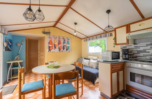 La Tremblade RV Rental | Mobile Home 'Mobilhome Mh 212' with Private Pool, Private Terrace and Air Conditioning