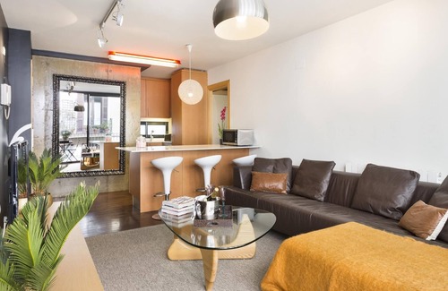 Sant Gervasi Apartment | Mobile World Congress 2 rooms with Terrace and optional parking - Free WiFi