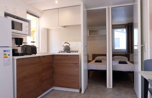 San Vincenzo House | Mobilehome with air conditioning, terrace and pool