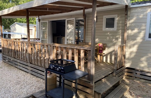 Lagorce House | MOBILHOME 6 PERS - 3CH - AIR CONDITIONED - 5* campsite