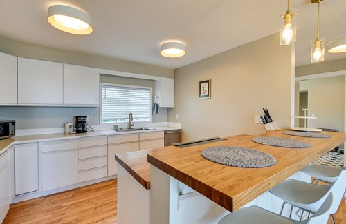 Moclips House | Moclips Home w/Hot Tub & Stunning Beach Views!