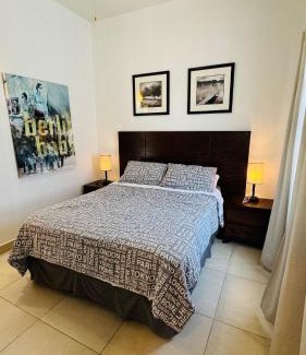 San Antonio Tlayacapan House | Modern 1 Bedroom Guesthouse - Walk to everything - Free Bikes - Huge Patio