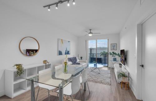 Doral Apartment | Modern 1 Bedroom In The Heart Of Downtown Doral