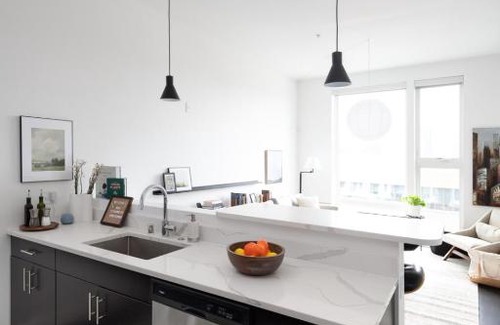 Milwaukee Apartment | Modern 1BR Apt with Skywalk to Fiserv, Rooftop, and Parking