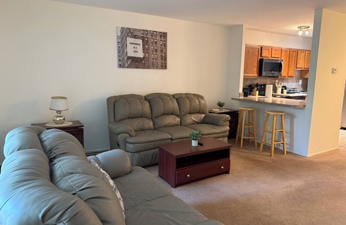 Elkins Park Apartment | Modern 1BR in Elkins Park Monthly Discount