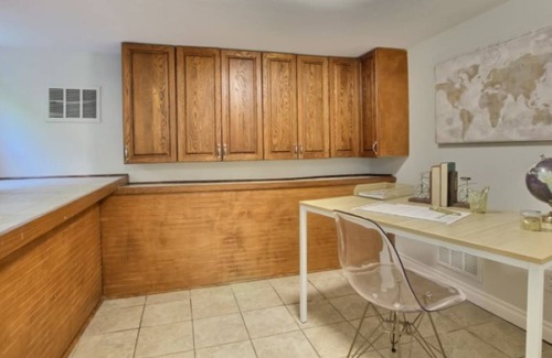 East Queen Anne House | Modern 1BR Unit in Queen Anne