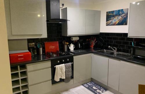 Wallasey House | Modern 2 bed apartment