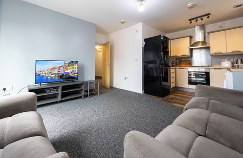 Cheetham Hill Apartment | Modern 2 Bed Room Apartment Near City Centre