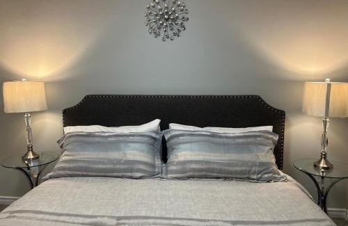 Kitchener Apartment | Modern 2 bedroom, 2 king beds, close to Hwy