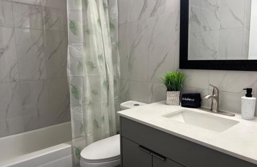 Kitchener Apartment | Modern 2 bedroom, 2 king beds, close to Hwy