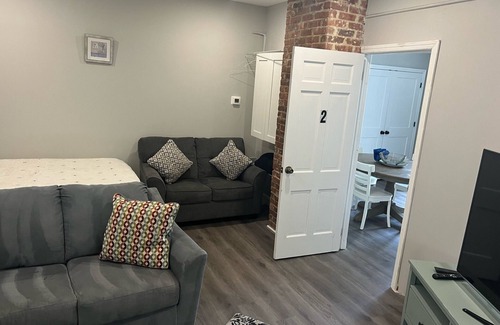 Long Branch Apartment | Modern 2 bedroom apartment near the beach