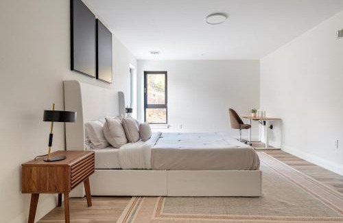 Quincy Apartment | Modern 2 Bedroom Apartment in Quincy