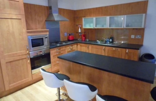 Glasgow Westend Apartment | Modern 2 bedroom Apt next to SSE Hydro and SEC