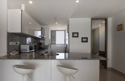 Bocagrande Apartment | Modern 2 Bedroom Beachfront Apartment In Bocagrande