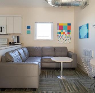 Historic Edgefield House | Modern 2 Bedroom Condo In Heart Of East Nashville